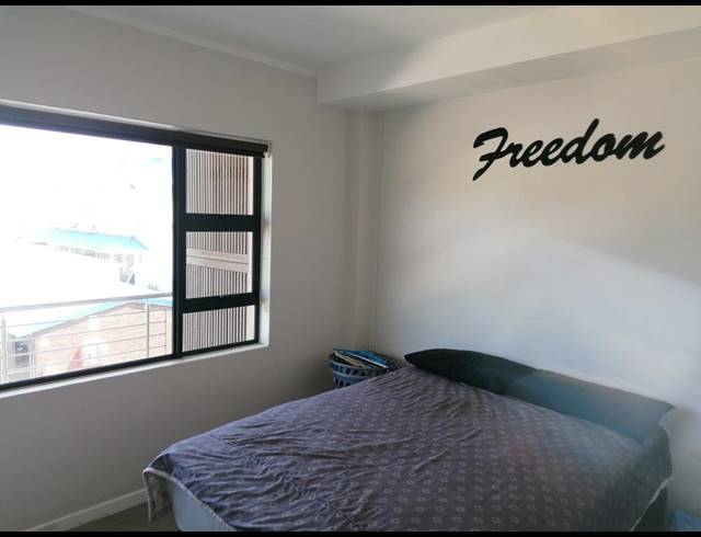 1 BEDROOM APARTMENT FOR SALE IN POINT WATERFRONT